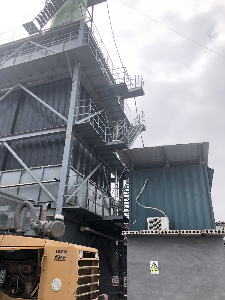 機械設備刷新維護新方案：醇酸調(diào)和漆，重塑高效運行風貌