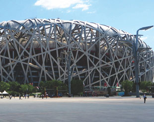 晨虹醇酸工業高光磁漆：為國際賽事場館刷新維護的理想之選