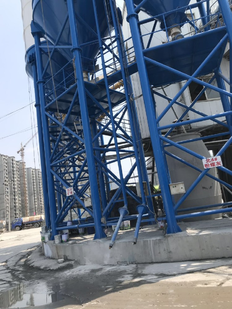 重塑工業之美：晨虹醇酸工業高光磁漆引領設備刷新風尚