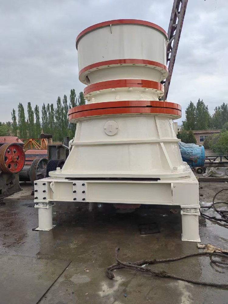 工業(yè)設備新面貌，晨虹清漆顯神威：打造高效耐用的維護解決方案